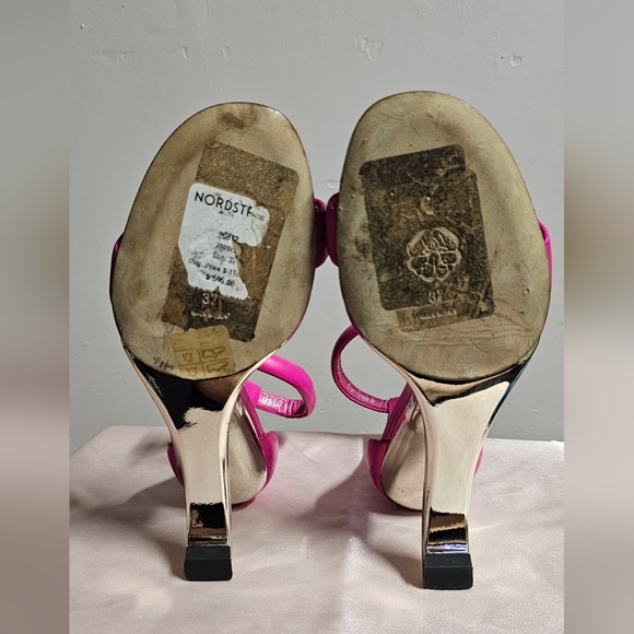 ALEXANDER McQUEEN sz 37 BOBBY PINK, CALFSKIN LEATHER, ARC HEELED SANDAL - Picture 3 of 12